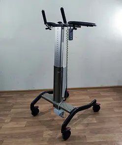 Роллятор для помощи при ходьбе Invacare Dolomite Step Up Rollator Electric Learning Aid Gait Training (Used) 2452549037 фото