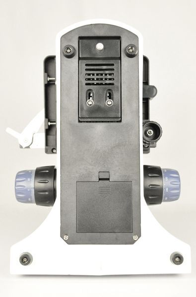Микроскоп MICROmed Fusion FS-7630 (планахроматические объективы, автономное питание) 231014 фото