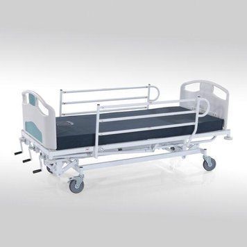 Медицинская кровать 4-х секционная с матрасом BED-15 для пациента механическая 1752742848 фото