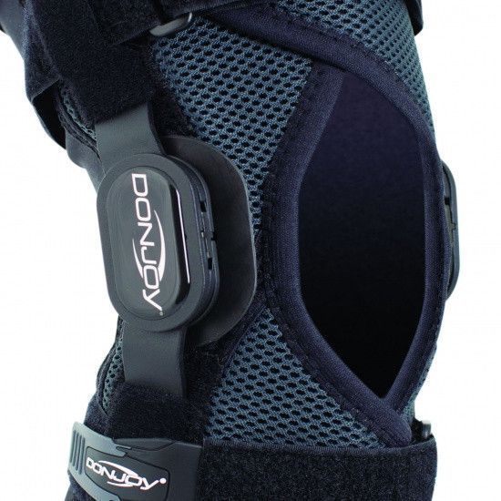 Жорсткий ортез із роз'ємною конструкцією Playmaker II Wrap DJO 11-3497 фото