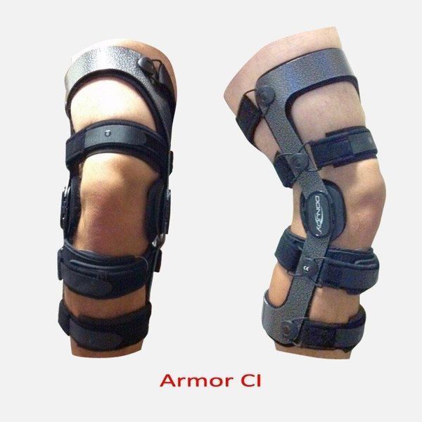 Ортез для коліна ARMOR ACTION CI арт. 11-1029/11-1030 DONJOY 25333 фото